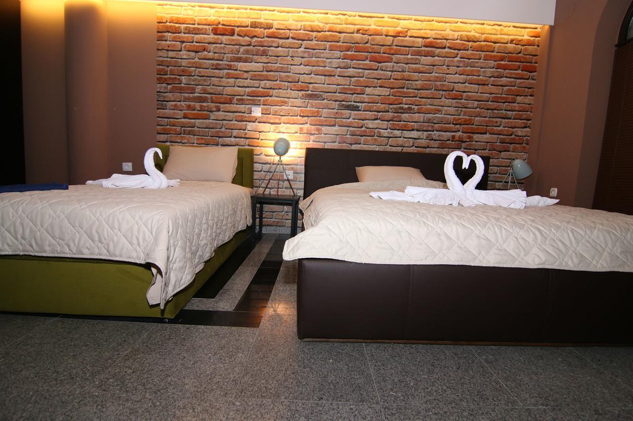 Hotel Korzo Битола Экстерьер фото